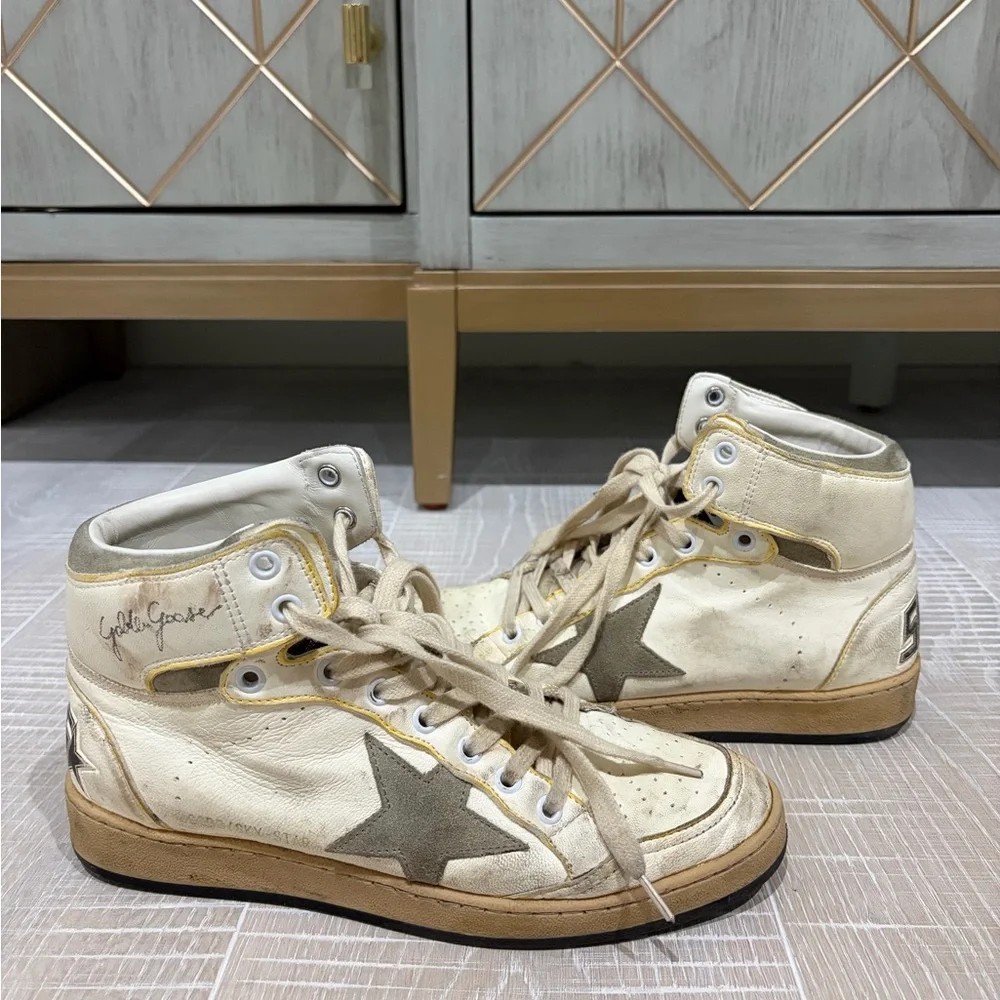 Golden Goose Cream and Brown High-Top Sneakers - Picture 2 of 13